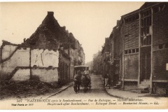 Hazebrouck après le Bombardement - Rue de Rubecque