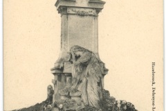 Monument au Cimetière