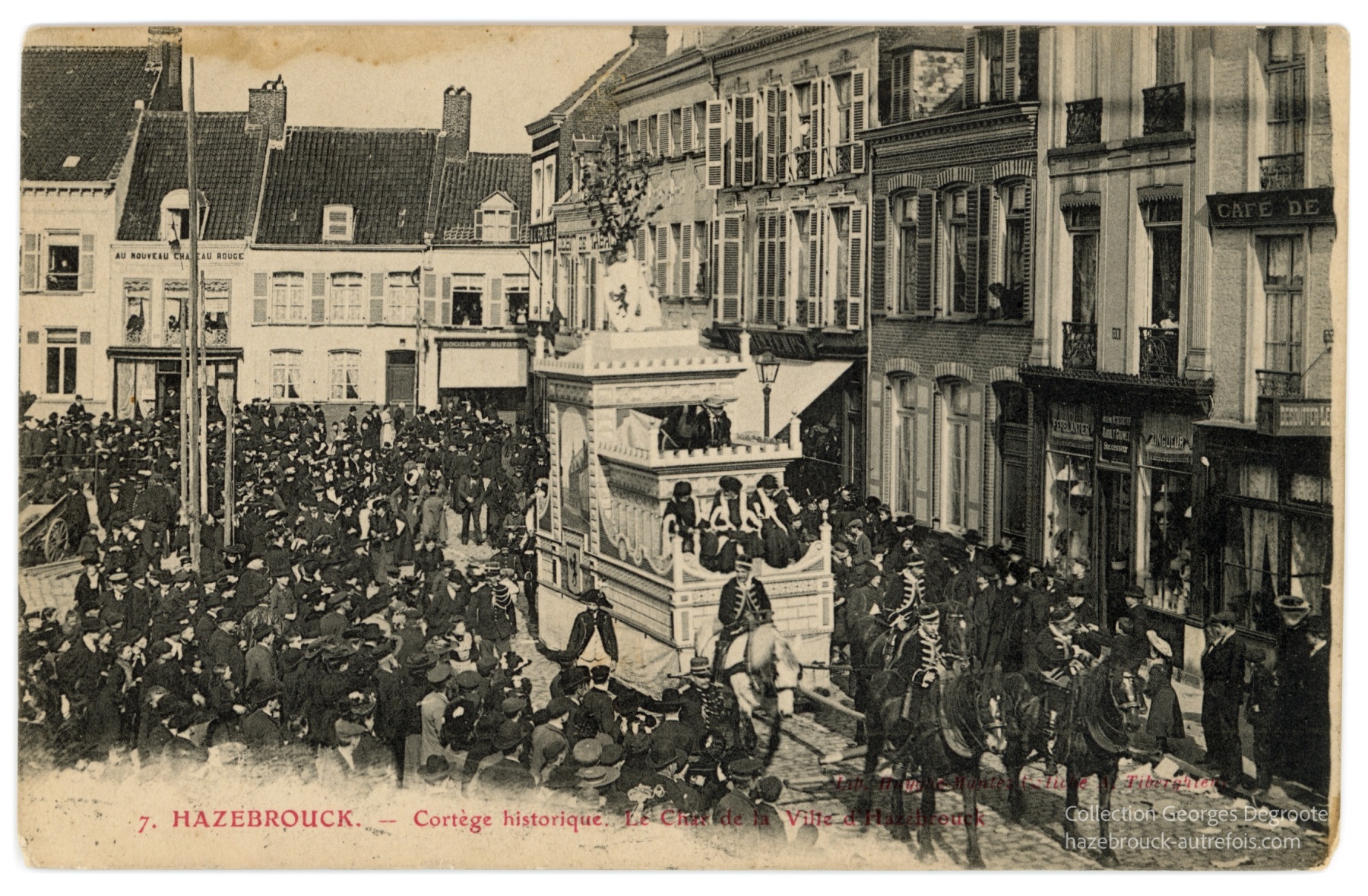 Cortège historique - Le char de la Ville d'Hazebrouck