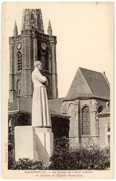 La Statue de l'Abbé Lemire