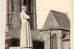 La Statue de l'Abbé Lemire